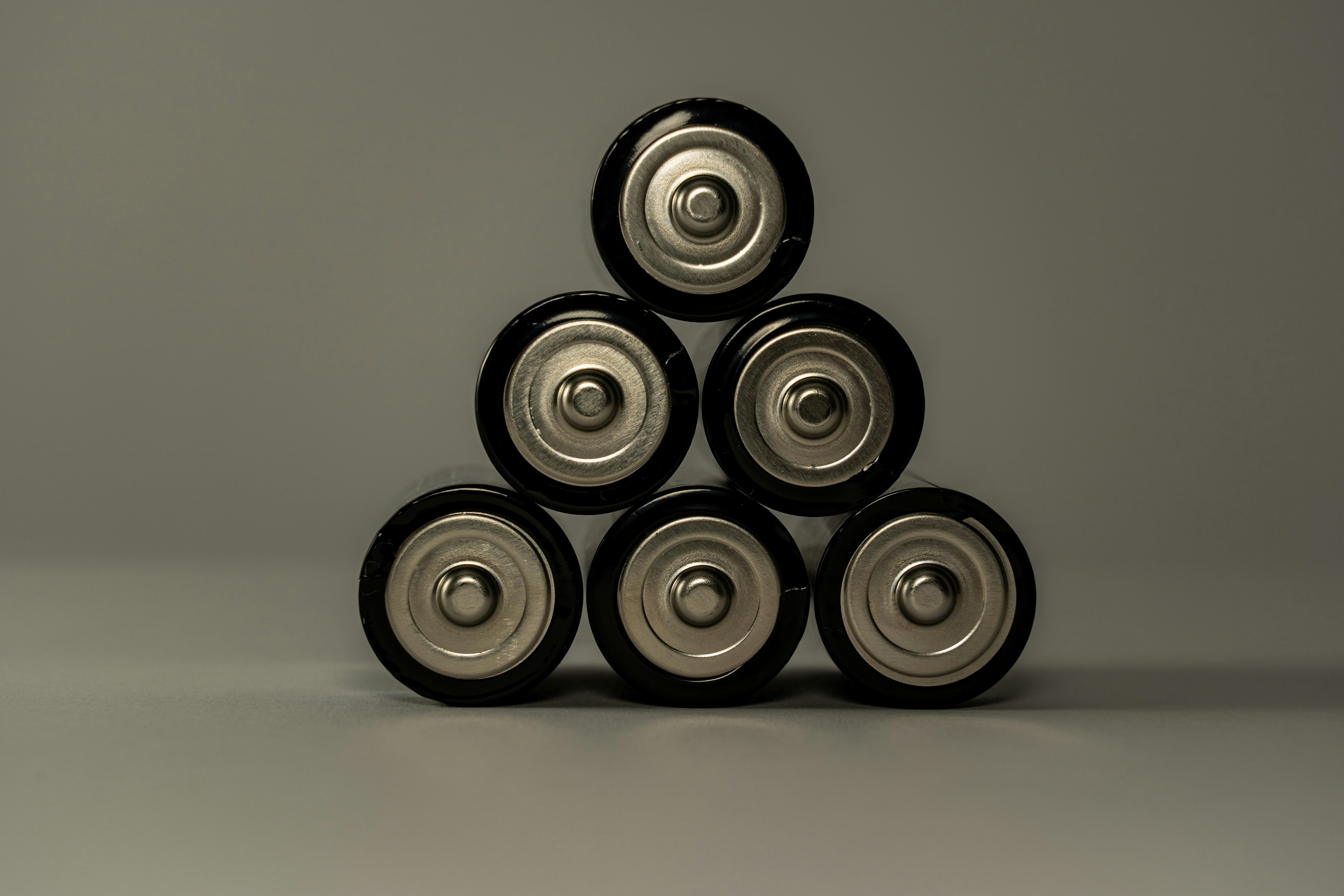 Latest company blogs about How big is the parallel short-circuit current of lithium iron phosphate batteries